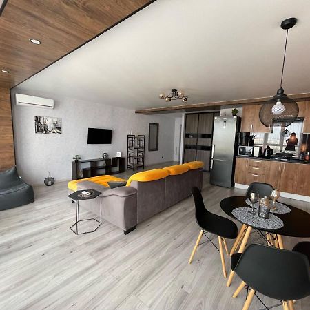 Room1402 Οδησσός Εξωτερικό φωτογραφία