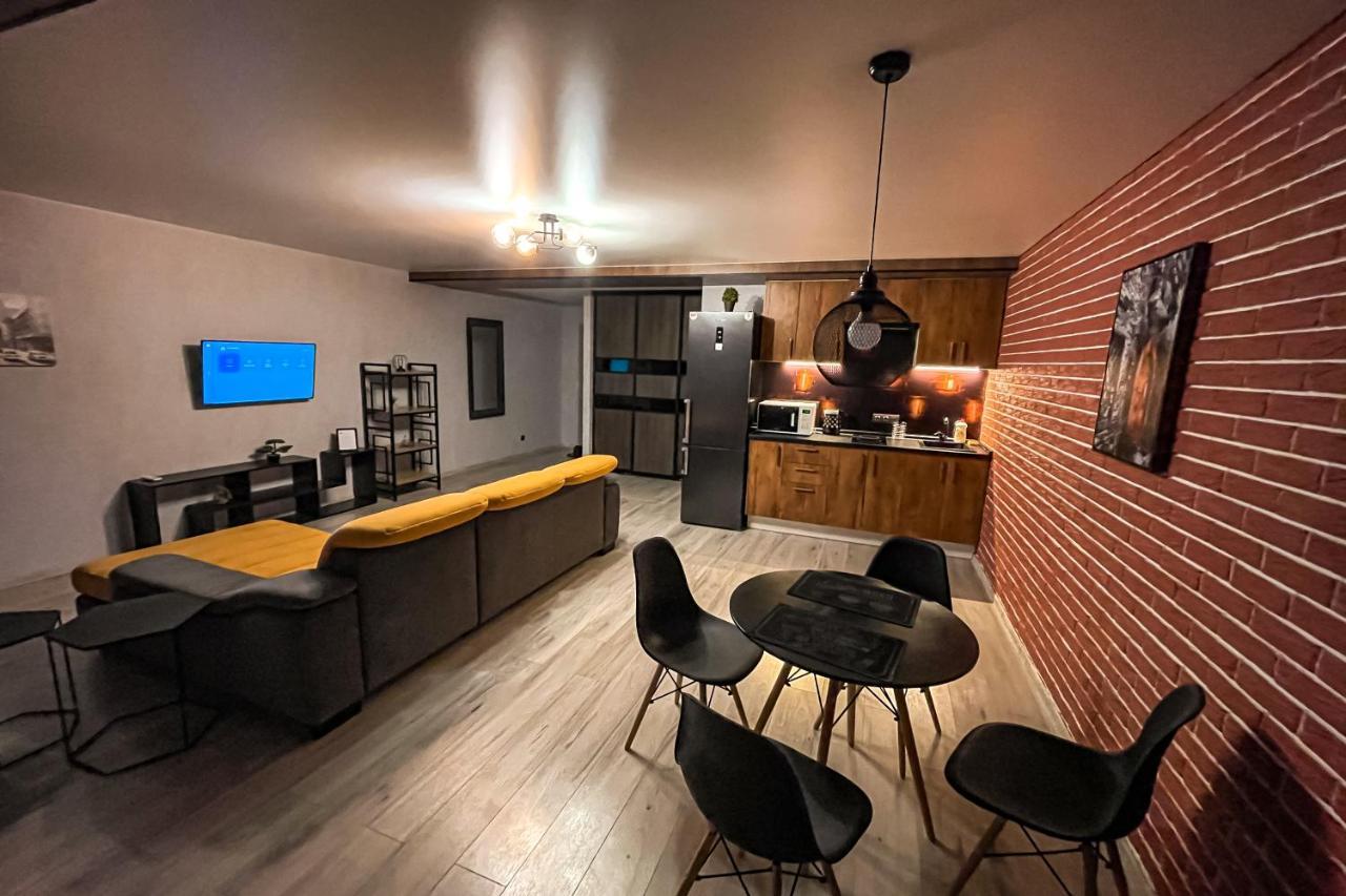 Room1402 Οδησσός Εξωτερικό φωτογραφία
